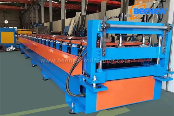 What are the hazards of roll forming machine?