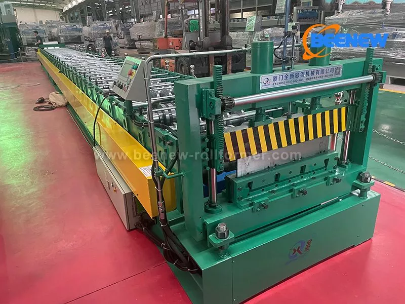 Deck Floor Roll Forming Machine