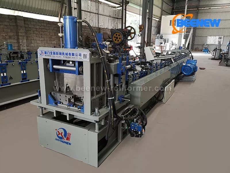 Floor Decking Machine