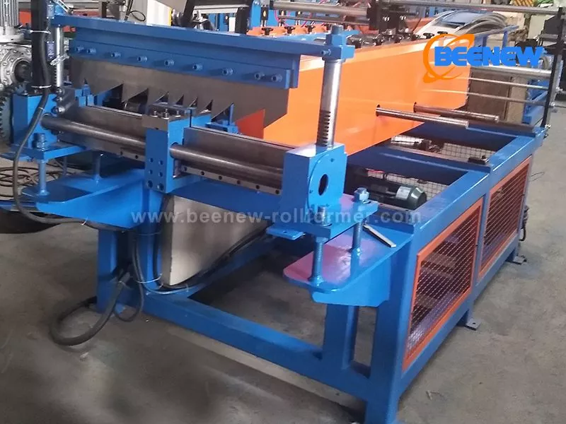 Portable Standing Seam Roll Forming Machine