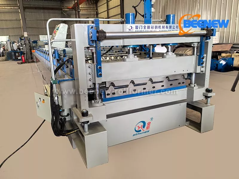 Roofing Sheet Roll Forming Machine